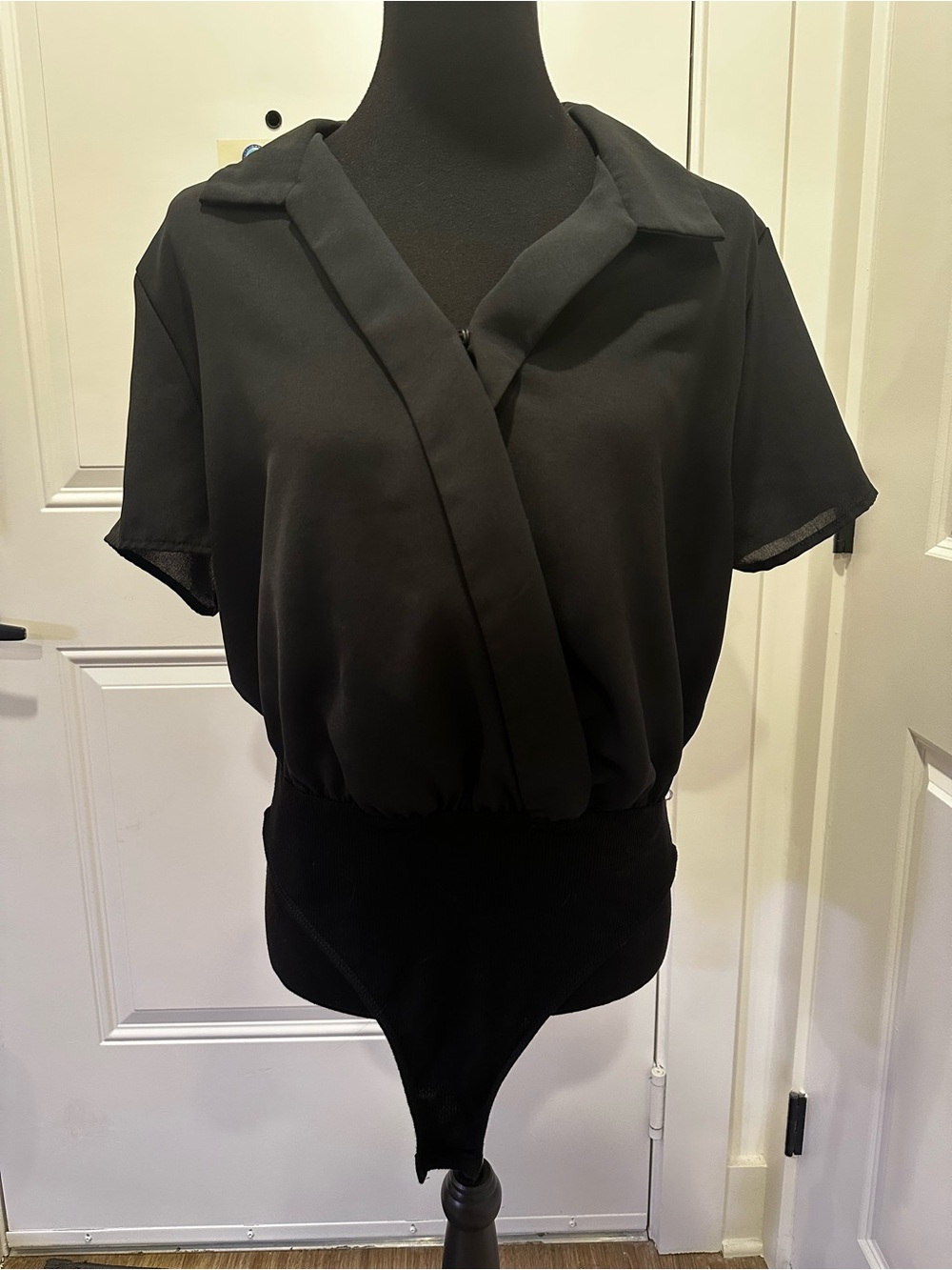 SHEIN Black Short-Sleeve Wrap Bodysuit